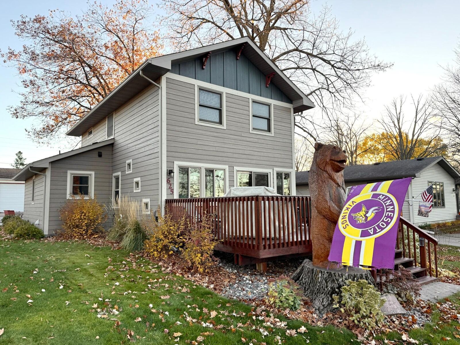 Property Photo:  625 Main Street W  MN 56342 