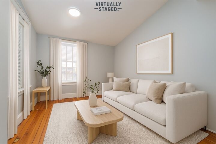 Property Photo:  220 Woodside Ave 1  MA 02152 