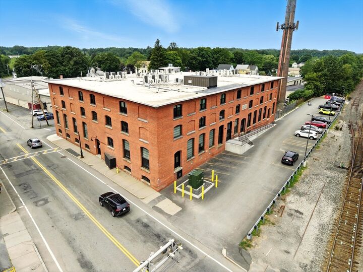 55 Sterling St 212  Clinton MA 01510 photo