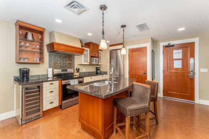 Photo de la propriété: 187 Kananaskis Way 108 AB T1W 0A3