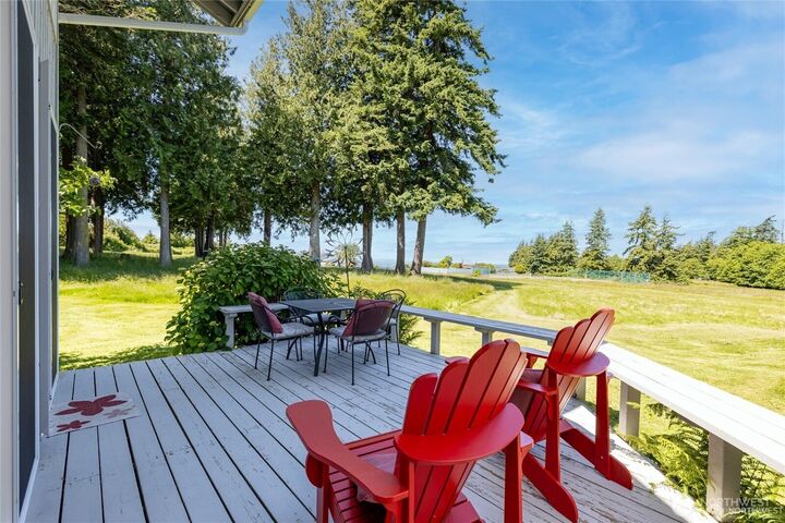 Property Photo:  2877 N  Nugent Road M4  WA 98262 