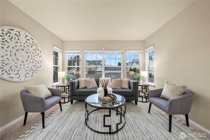 Property Photo: 524 Tacoma Place NE WA 98005