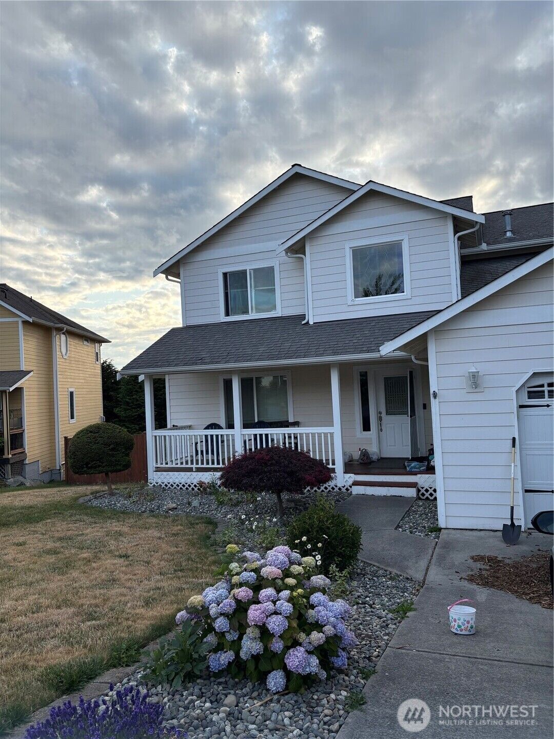 Property Photo:  1643 SW Ulysses  WA 98277 