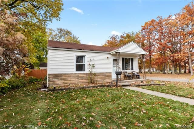 Property Photo:  2157 Symes Street  MI 48220 