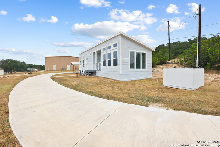 Property Photo: 4207 Forest Trail TX 78003
