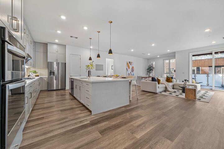 2358 Velocity Common 206  Fremont CA 94539 photo