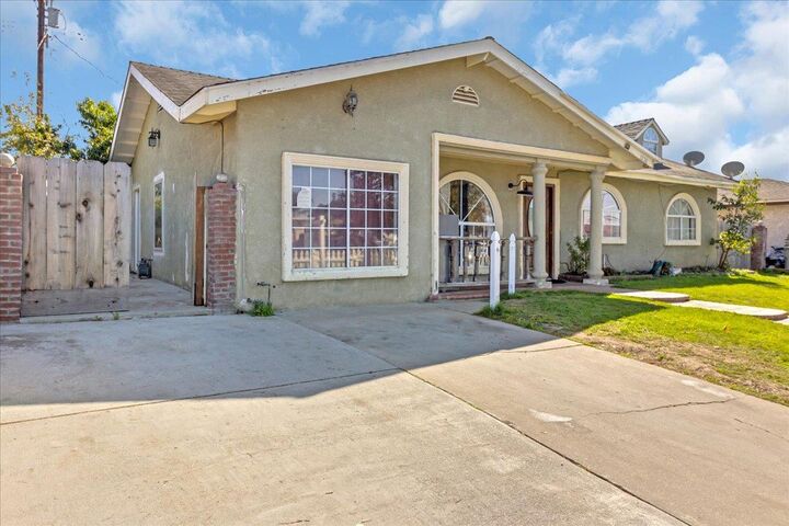 1238 Granada Avenue  Salinas CA 93906 photo