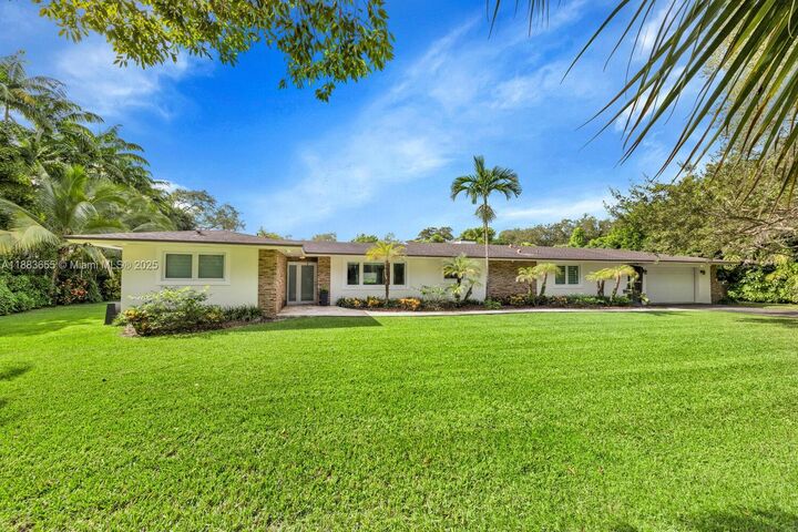 10110 SW 66th St  Miami FL 33173 photo