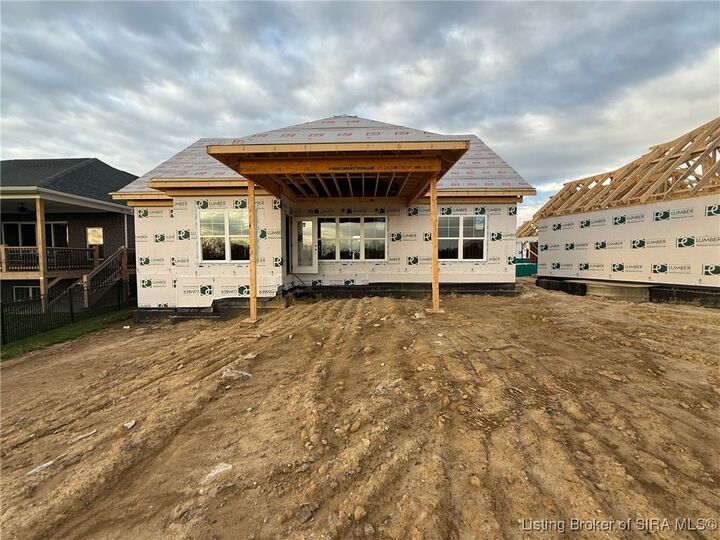 Property Photo: 1712 Greenbrier Place Lot 324 IN 47126