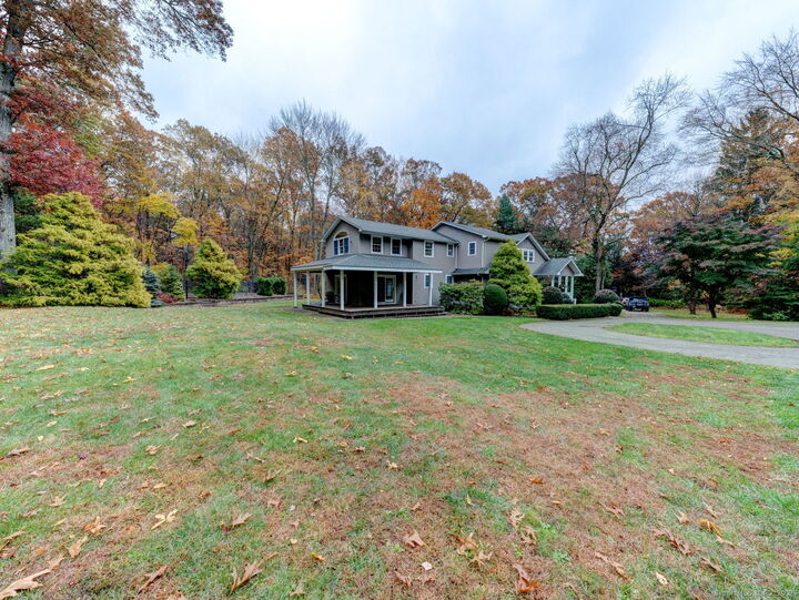 Property Photo:  387 Foster Street  CT 06074 