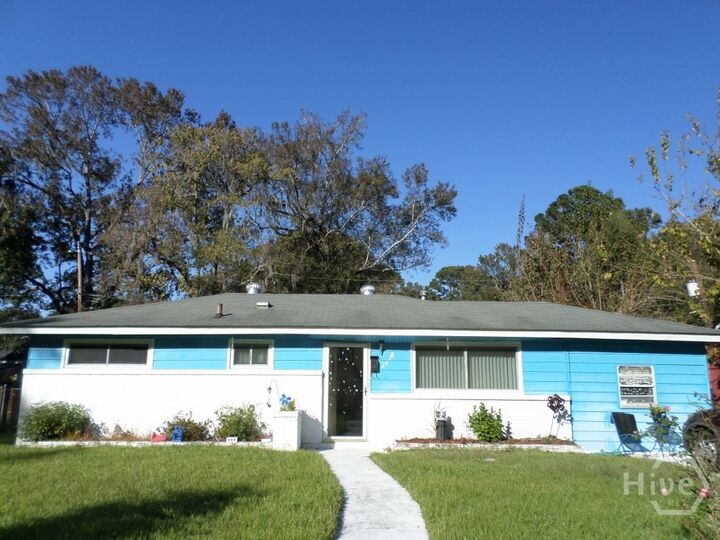 2438 E 39th Street  Savannah GA 31404 photo