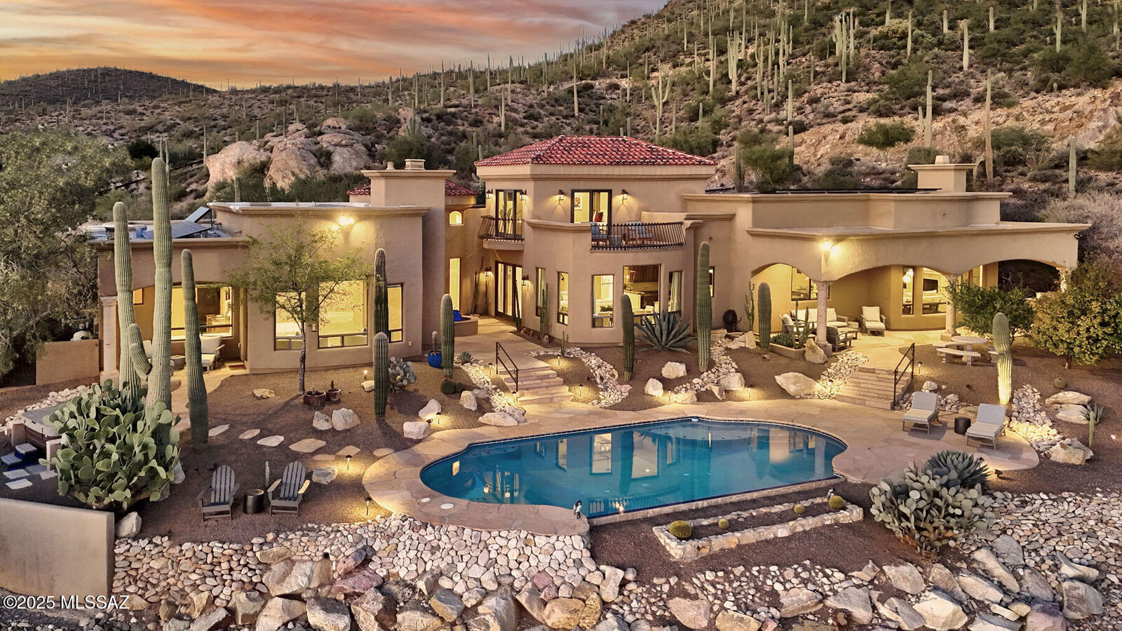 Property Photo: 260 N Resort Hills Place AZ 85745