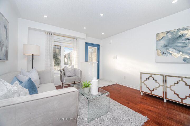 Property Photo:  5 Brownell Street  ON L1R 0C6 