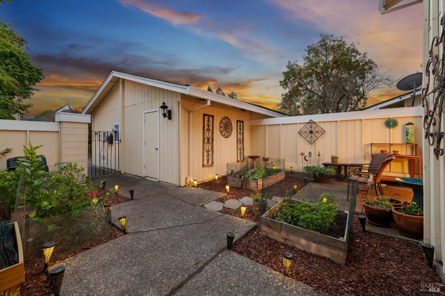 Property Photo: 1804 Arroyo Sierra Circle CA 95405