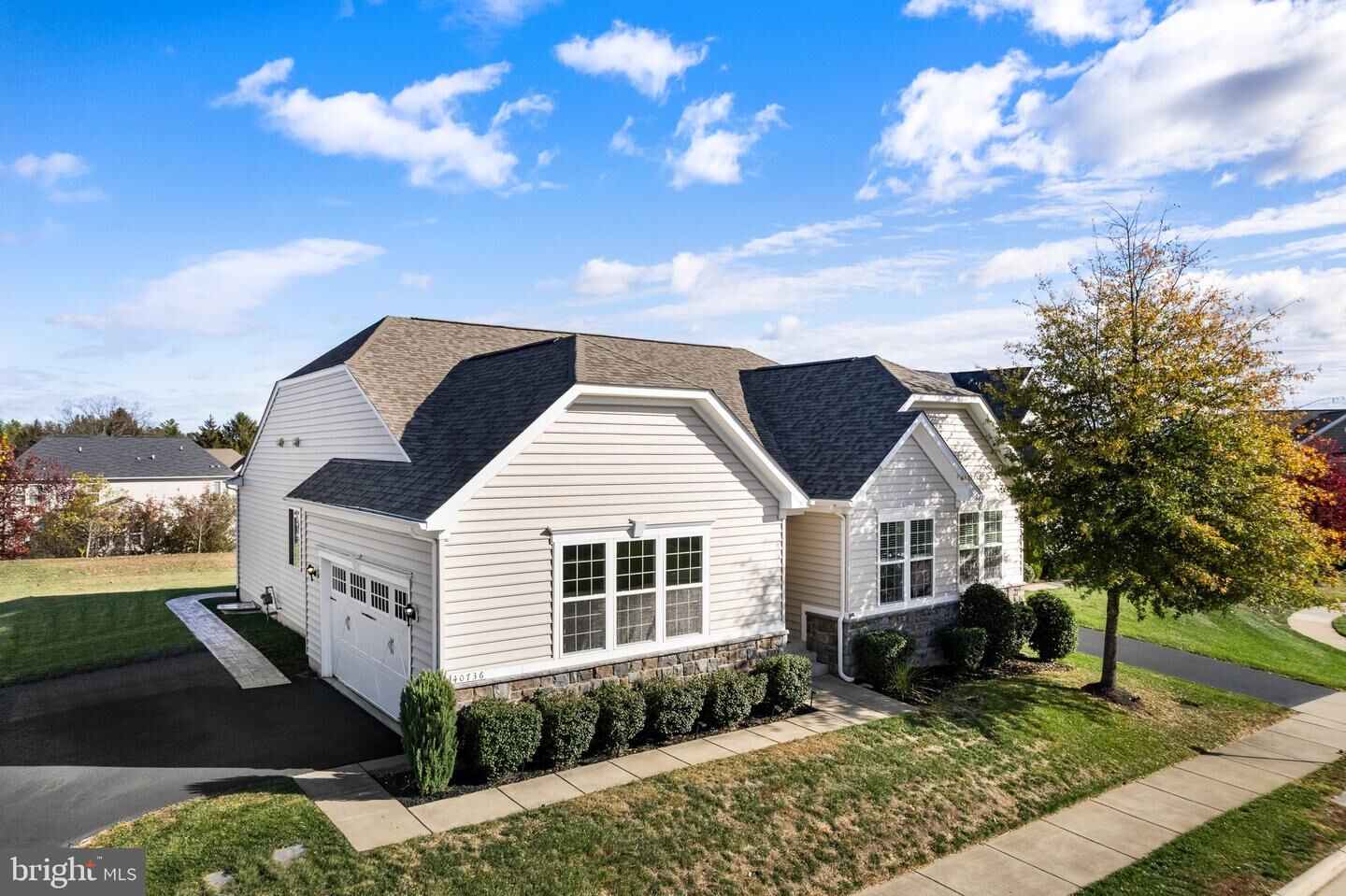 Property Photo: 40736 Witherspoon Court VA 20105