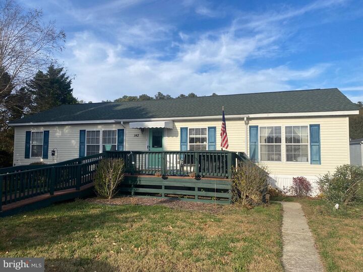 Property Photo: 142 Mill Pond Circle DE 19973