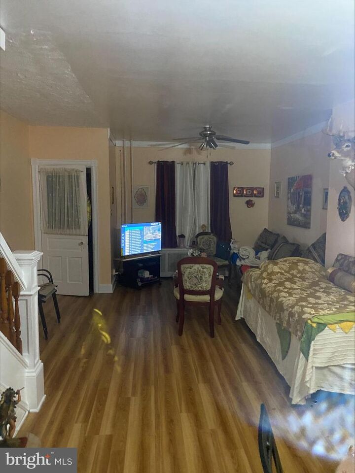 Property Photo:  182 W Chew Street  PA 18102 