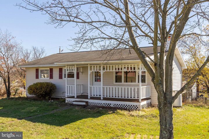 Property Photo: 186 Hazelton Drive WV 26726