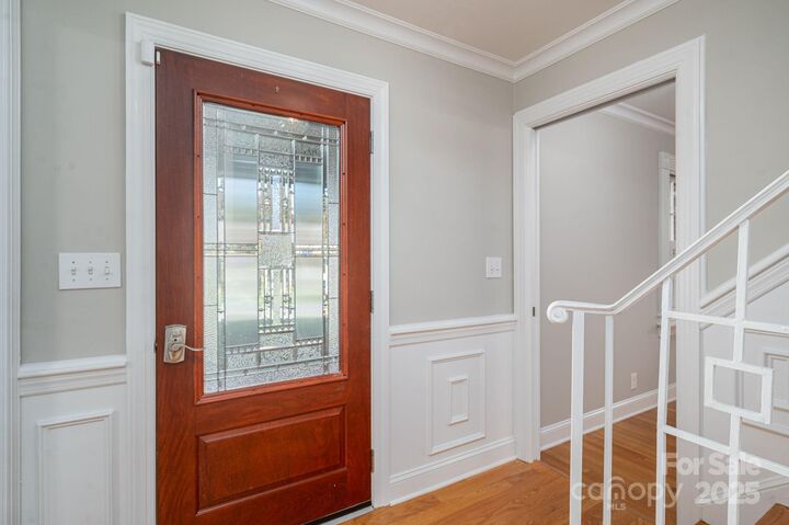 Property Photo:  1131 Woodvale Avenue  NC 28054 