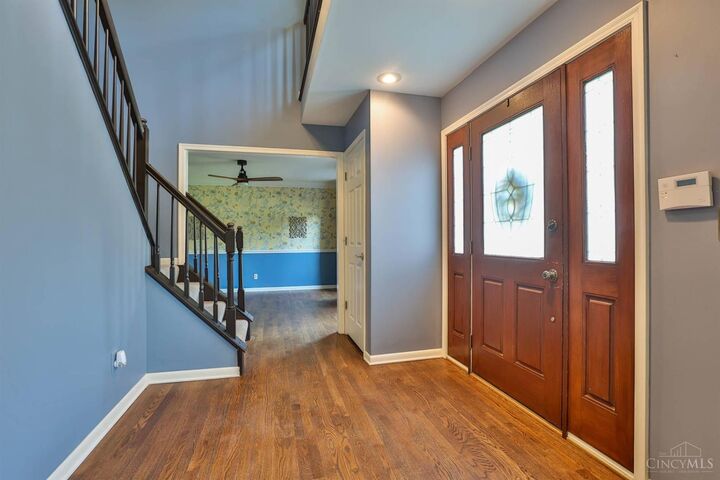 Property Photo: 7927 Surreywood Drive OH 45052