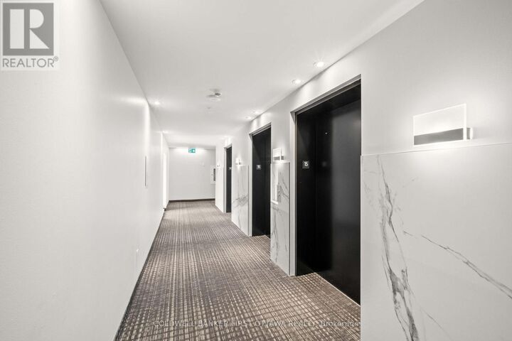 Property Photo: 805 Carling Avenue 1505 ON K1S 5W9