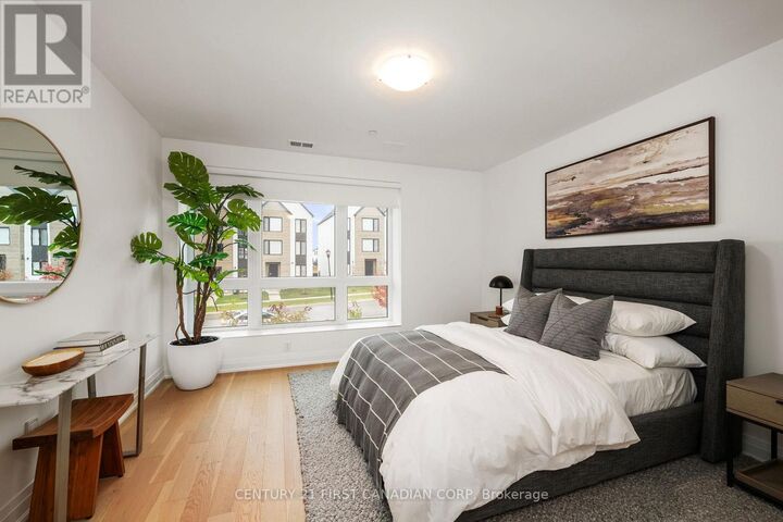 Photo de la propriété: 1975 Fountain Grass Drive 110 ON N6K 4P9