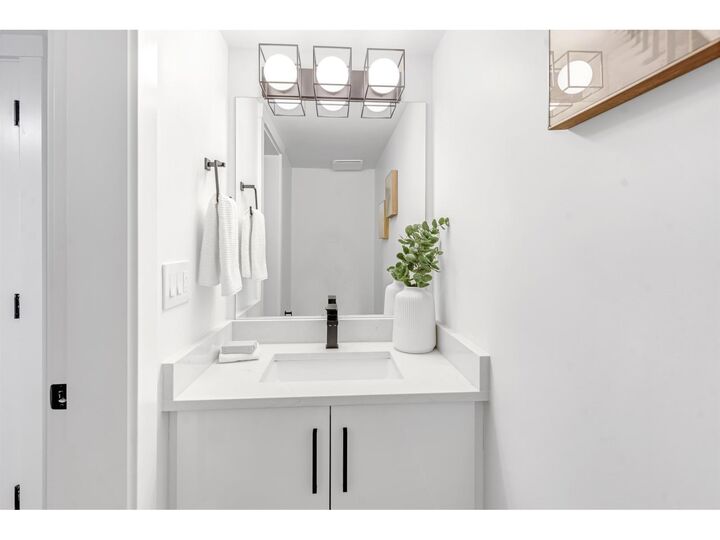 Property Photo: 6035 141 29 BC V3X 0L6