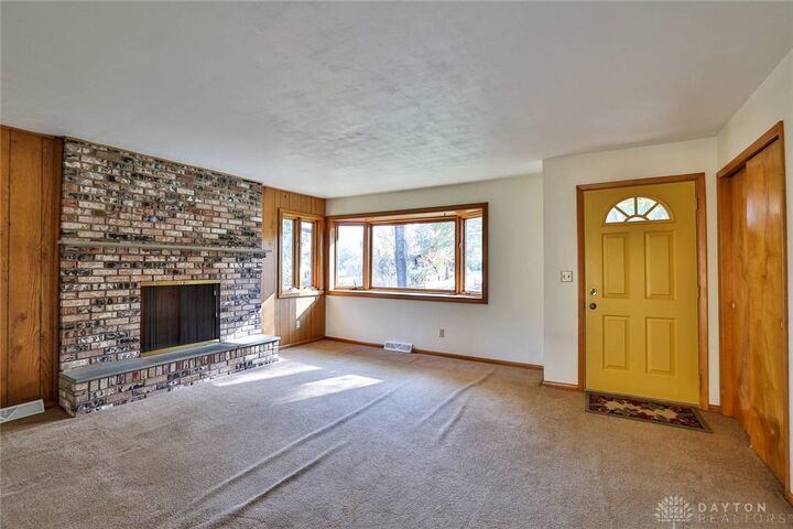 Property Photo: 3081 Old Salem Road OH 45415