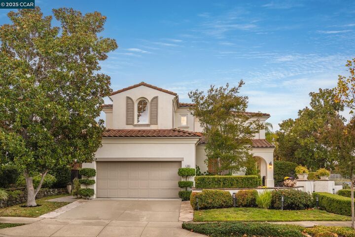Property Photo: 300 Caraway Ct CA 94582