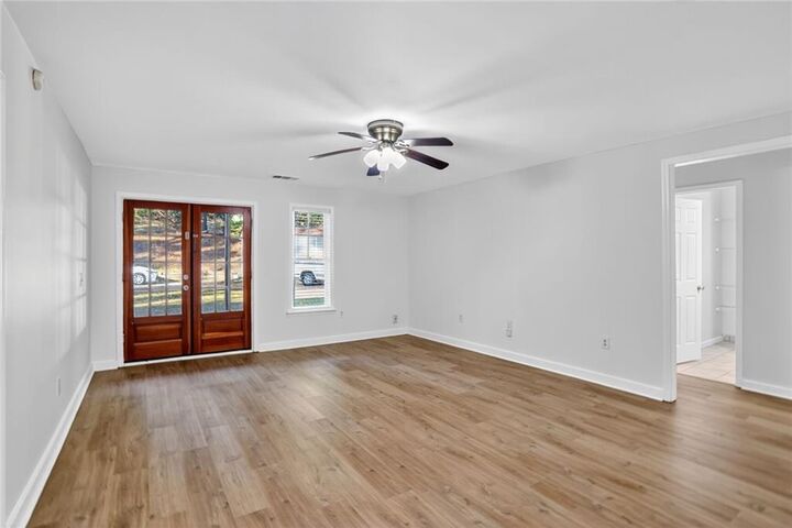 Property Photo: 14895 Freemanville Road GA 30004