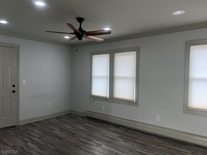 Property Photo:  601 Newark Pompton Tpke  NJ 07444 