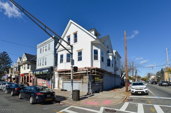 523 Park Ave  Paterson City NJ 07504 photo