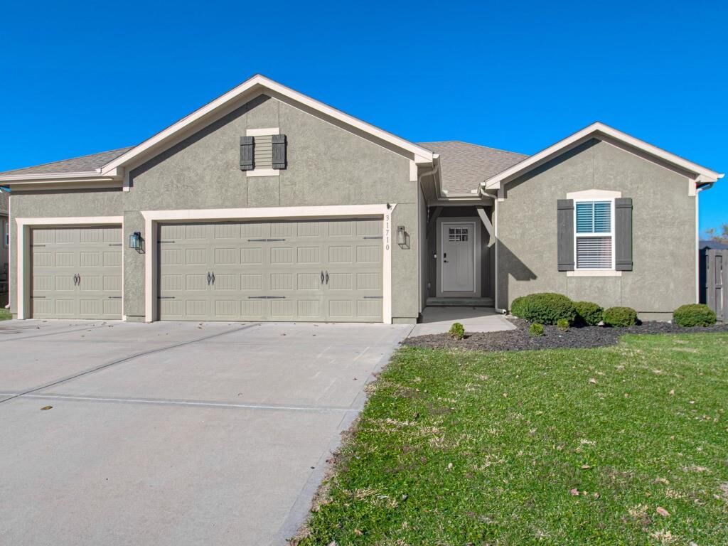 Property Photo:  31710 W 171st Street  KS 66030 