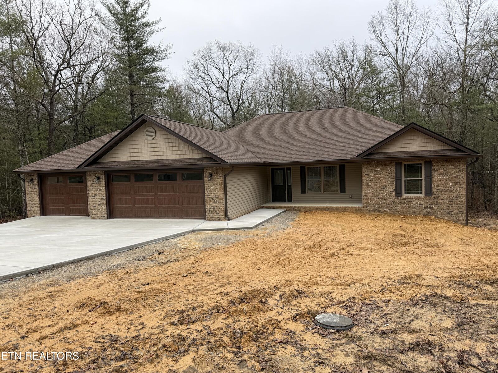 Property Photo:  183 Natchez Circle  TN 38558 