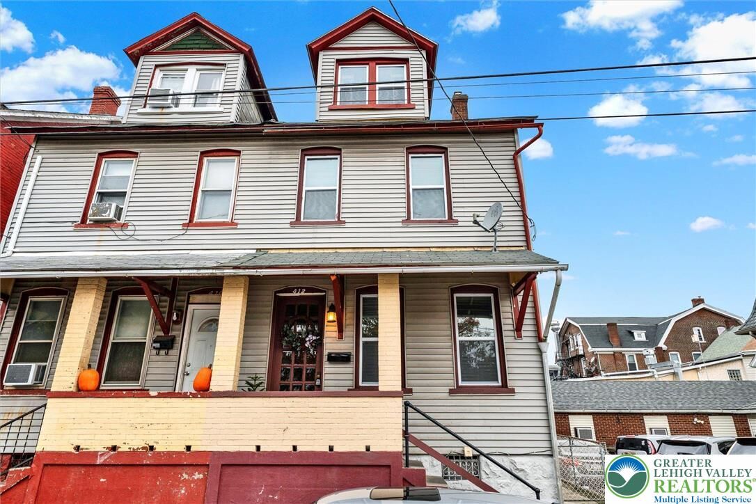 Property Photo:  412 Atlantic Street  PA 18015 