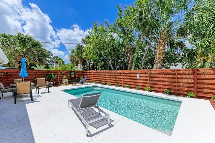Property Photo: 2110 Goldenrod Street FL 34239