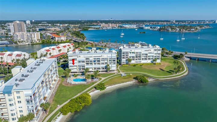 Property Photo:  7872 Sailboat Key Boulevard S 306  FL 33707 