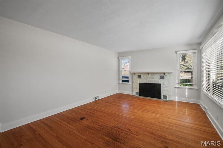 Property Photo:  847 N Florissant Road  MO 63135 