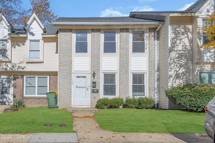 124 Williamsburg Lane  Lakewood NJ 08701 photo