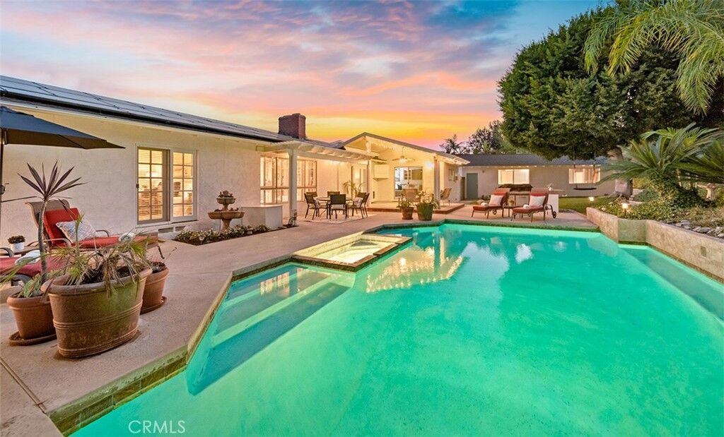 Property Photo:  2207 Calle Ultimo  CA 92833 