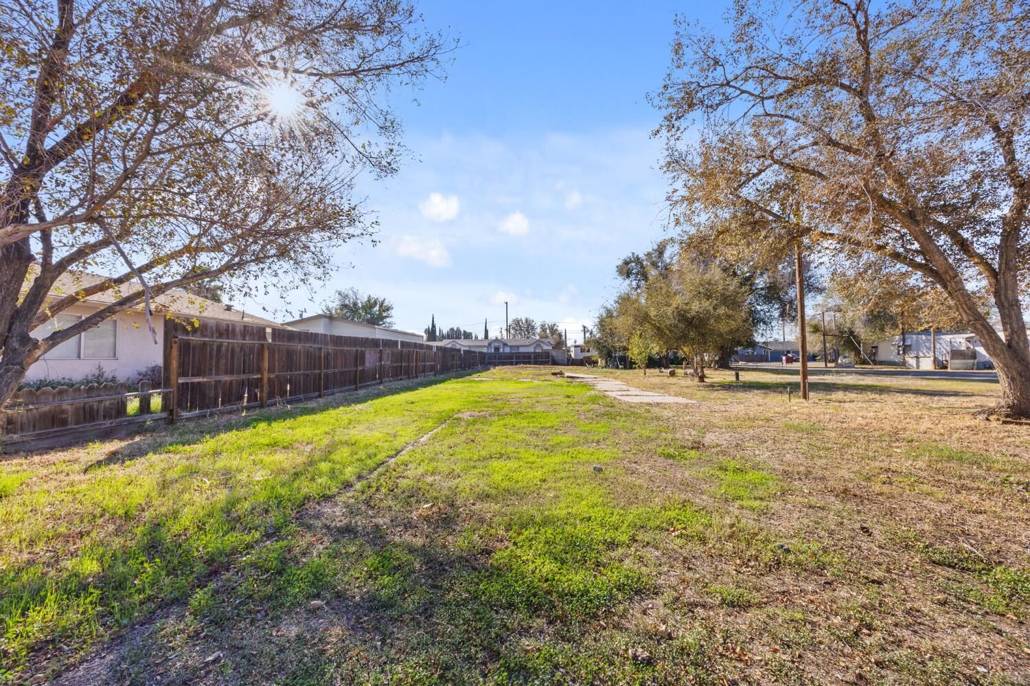 Property Photo:  110 E Kavanagh Avenue  CA 95376 