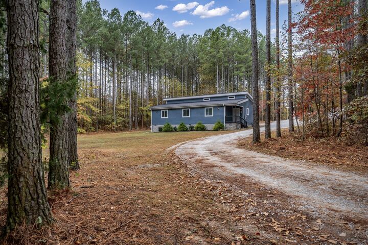 Property Photo:  18 Davis Ln  TN 38464 