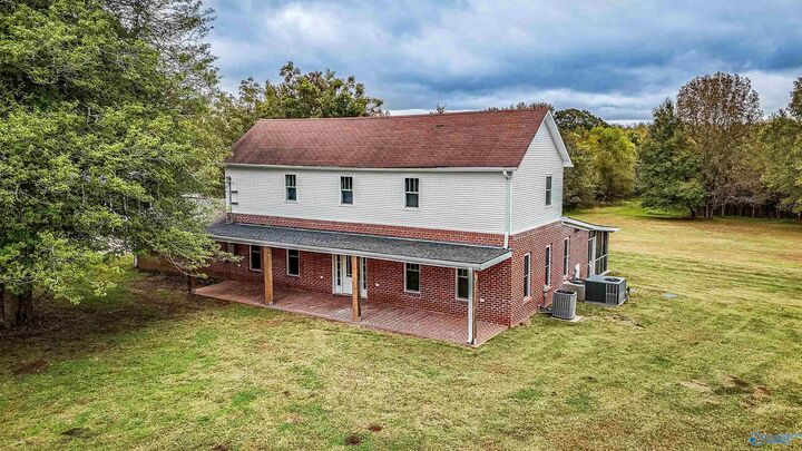 Property Photo: 483 Moontown Road AL 35811