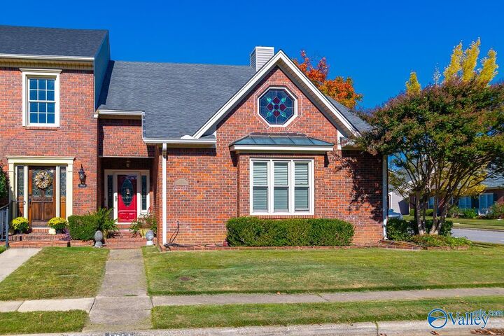 Property Photo: 1611 Riverbend Place SE AL 35601