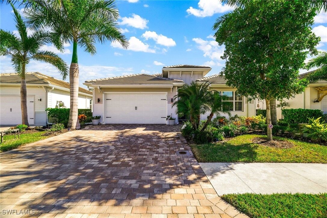 Property Photo:  16530 Seagate Place  FL 34135 