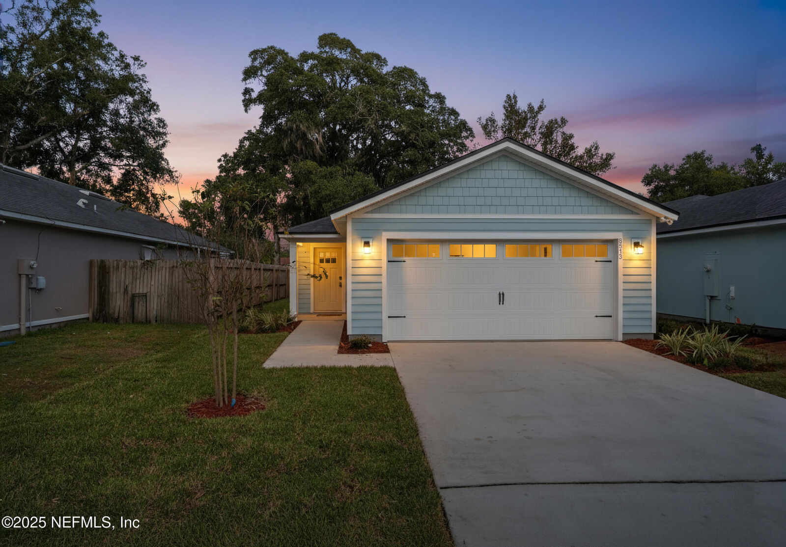 Property Photo:  8513 Dandy Avenue  FL 32211 