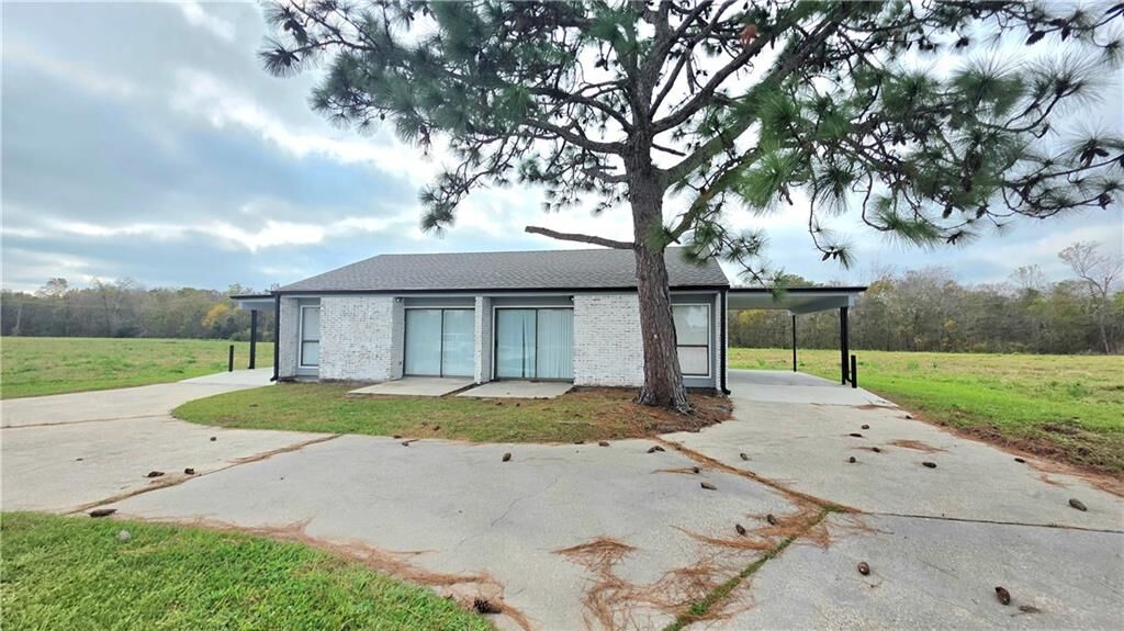 Property Photo: 234 F. Edward Herbert Boulevard LA 70037