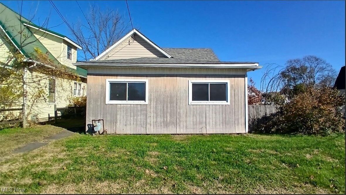 Property Photo:  616 Putnam Street  WV 26101 