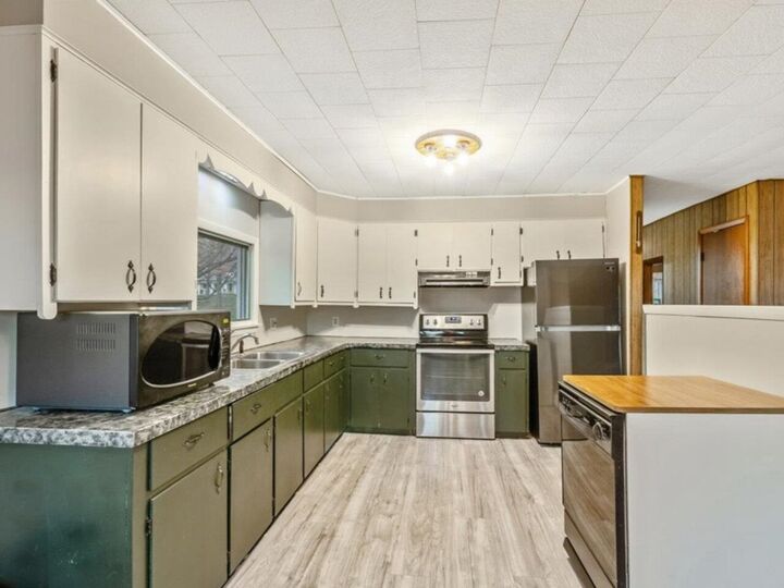 Property Photo:  21 Woods Hill Road  VT 05488 