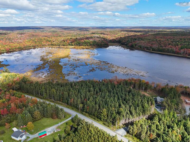 Property Photo:  998 Lake Egmont Road  NS B0N 1Y0 